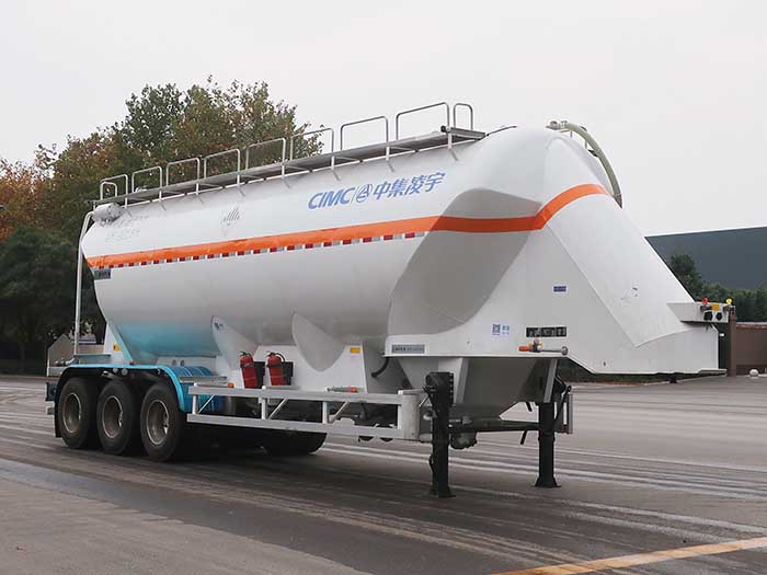 凌宇牌11.7米30.5吨3轴杂项危险物品罐式运输半挂车(CLY9409GZWFL)