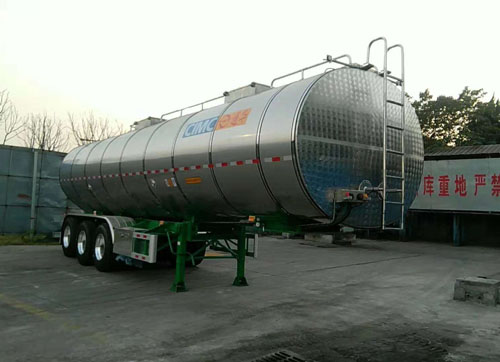 通华牌11米32.4吨3轴液态食品运输半挂车(THT9403GYSG)