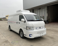 馨雅通牌ZXN5031XLCBEVA1纯电动冷藏车