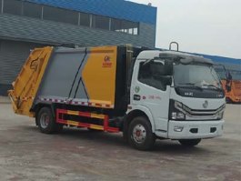 东风股份多利卡D7 CL5090ZYSD6压缩式垃圾车