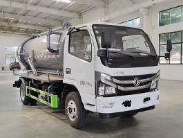程力威牌CLW5070GXWCDP吸污车