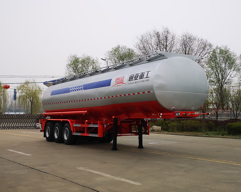 通華牌11.9米30.4吨3轴液态食品运输半挂车(WTY9400GYSA)