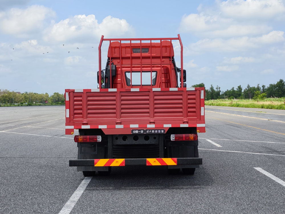 解放牌ca1171p62k1l4e6平头柴油载货汽车公告图片