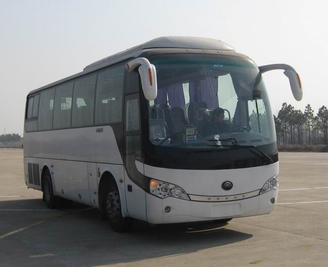 zk6908hba客车燃油公告参数  企业名称 郑州宇通客车股份有限公司